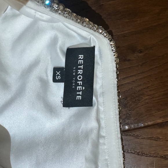 Heather Pearl dress in white and silver - Picture 6 of 8